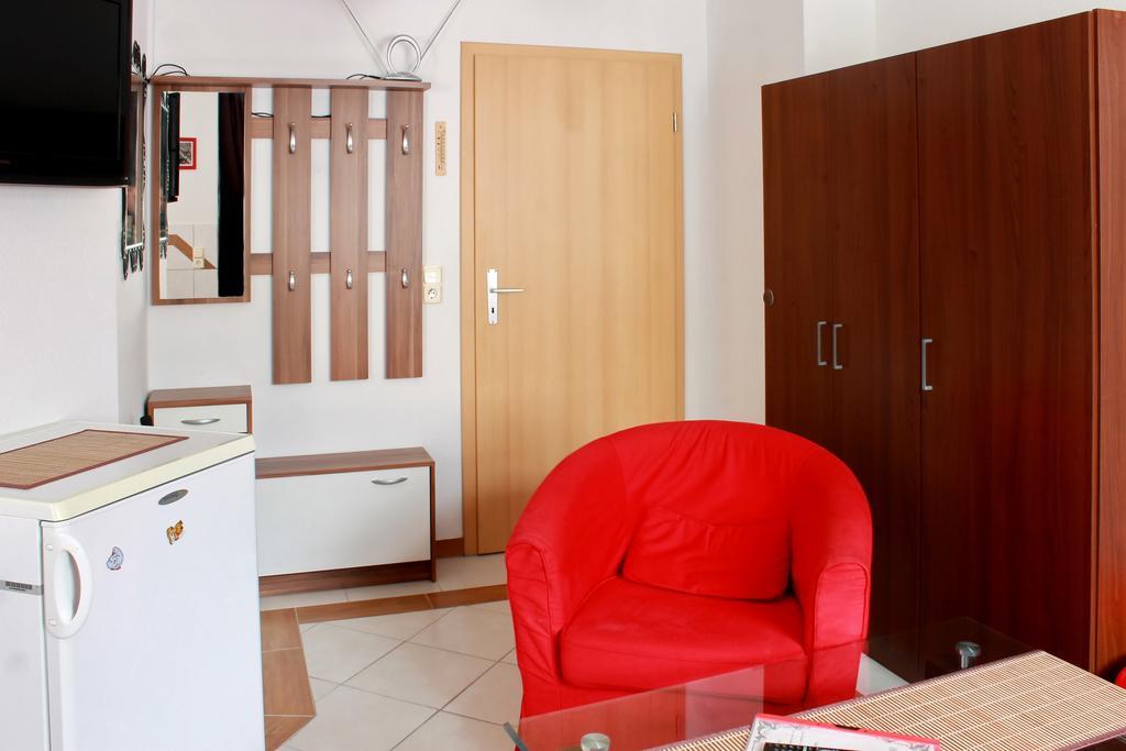 Pension Pieschen Dresden Exteriör bild