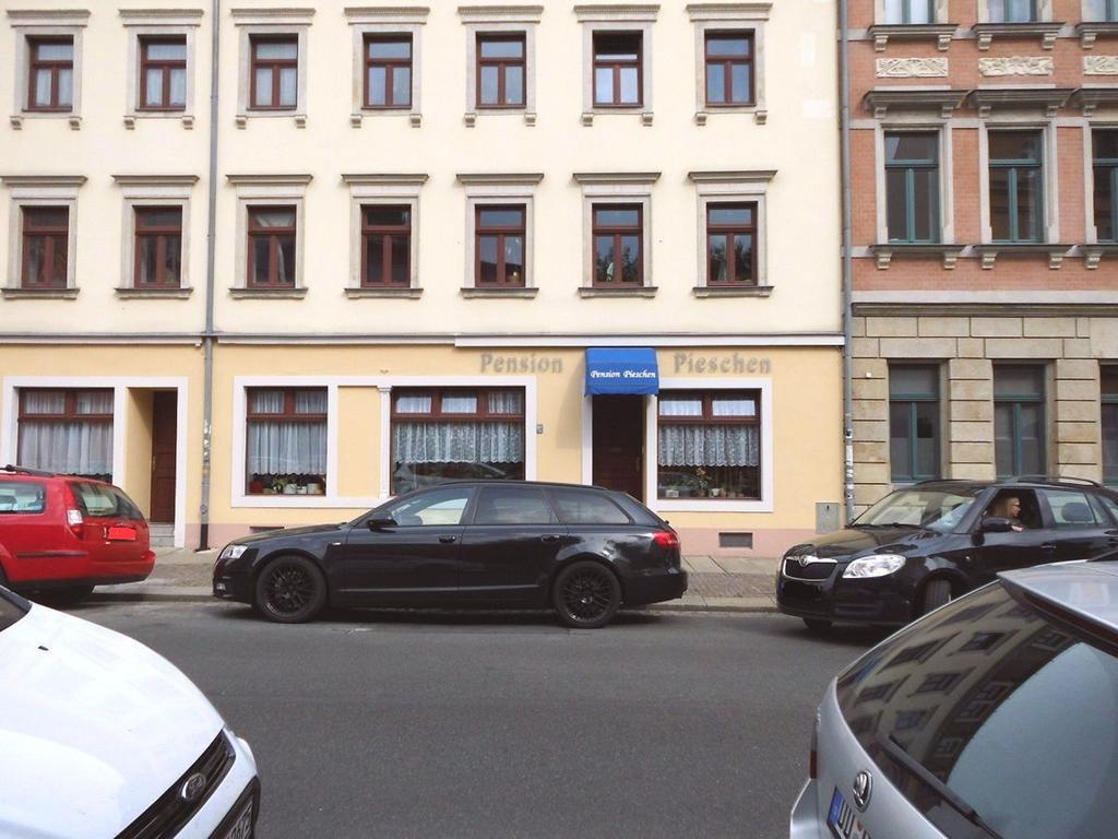 Pension Pieschen Dresden Exteriör bild