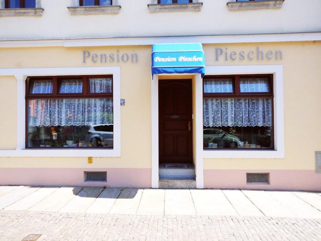 Pension Pieschen Dresden Exteriör bild